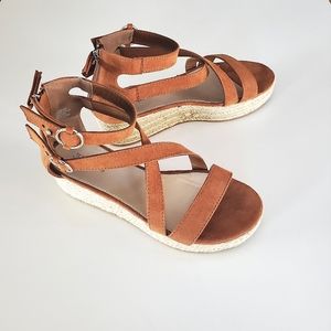 Just Fab Brown Platform Sandals